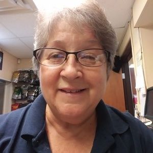 Meet your Posher, Rayetta